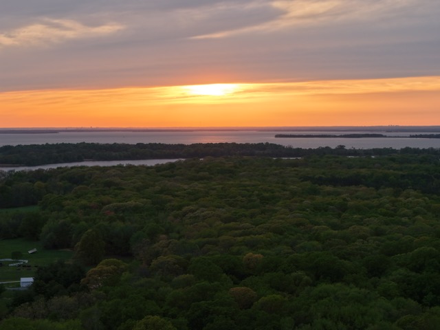 Aerial photo of the Chesapeake Bay from the vicinity of Chesapeake Landing.